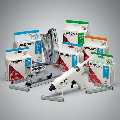 STAPLERS/FASTENING TOOLS/